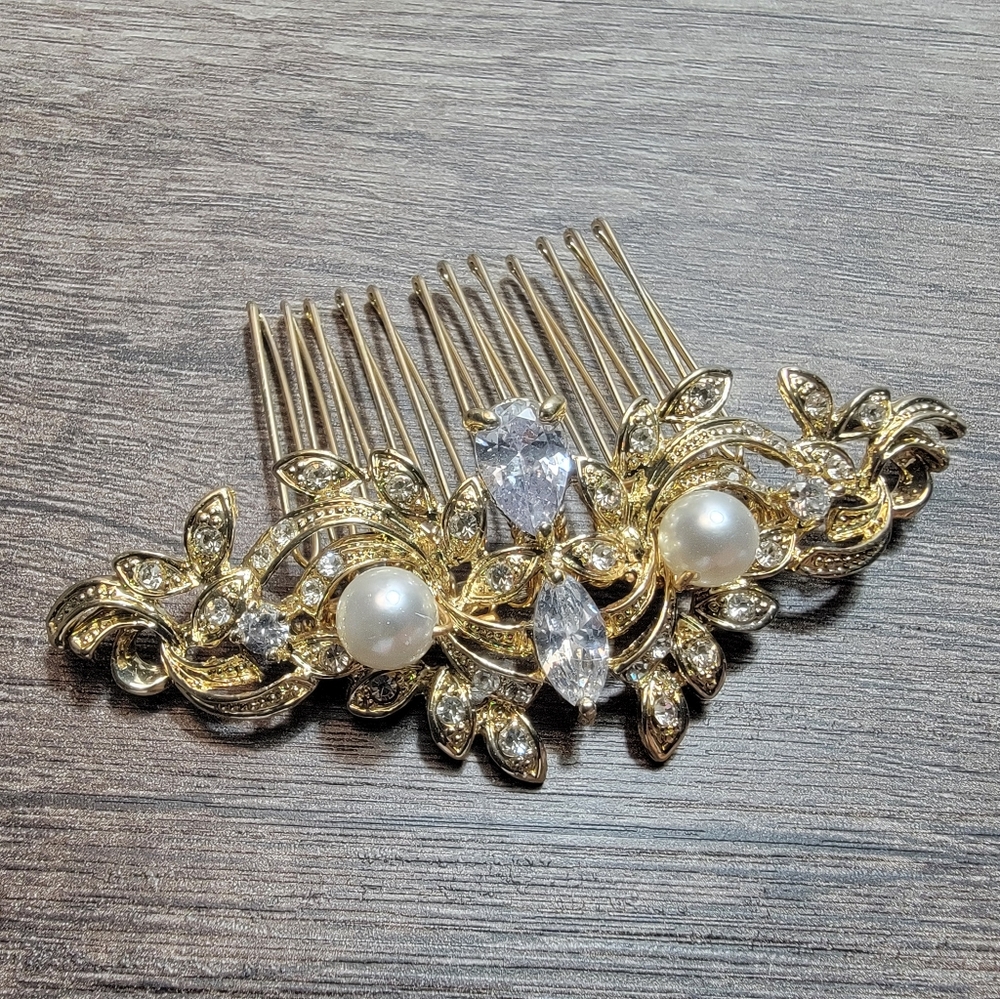 Diamond & Pearl Hair Comb